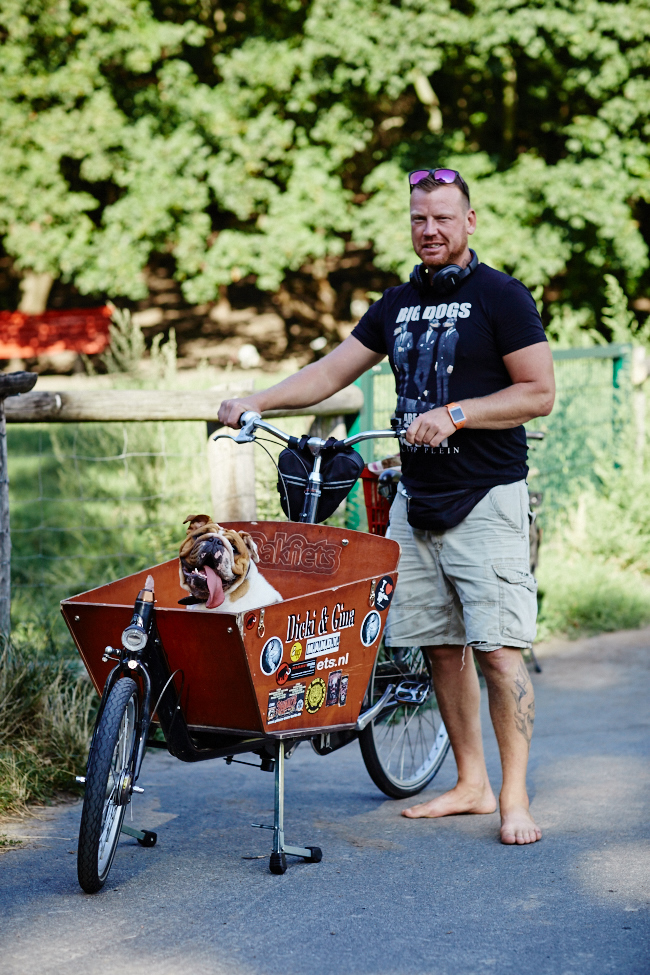 Doggystyle Portrait in Berlin, Germany on August 29, 2015. Photo: Zoë Noble